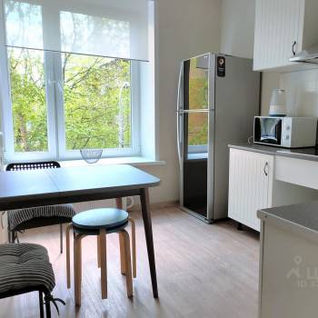 Сдается 1-комнатная квартира, 54 м²