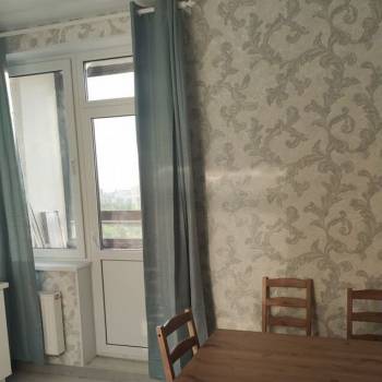 Сдается 1-комнатная квартира, 40 м²