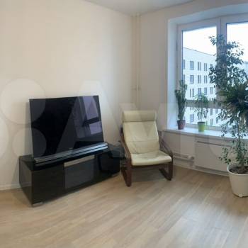 Продается Многокомнатная квартира, 84,7 м²