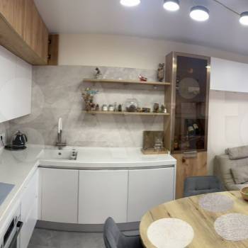 Продается Многокомнатная квартира, 84,7 м²