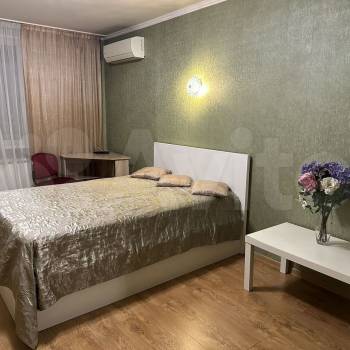 Сдается 1-комнатная квартира, 43,3 м²