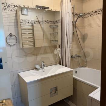 Сдается 1-комнатная квартира, 43,3 м²