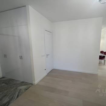 Продается 3-х комнатная квартира, 102 м²