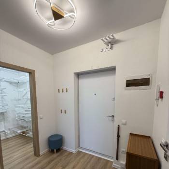 Сдается 1-комнатная квартира, 40,2 м²