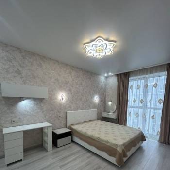 Сдается Многокомнатная квартира, 80 м²