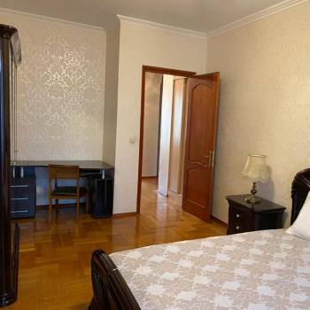 Сдается Многокомнатная квартира, 98 м²