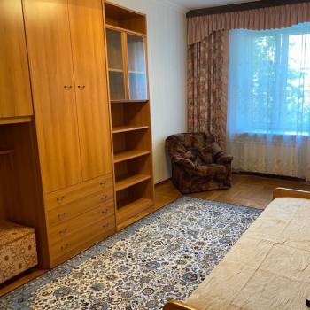 Сдается Многокомнатная квартира, 98 м²