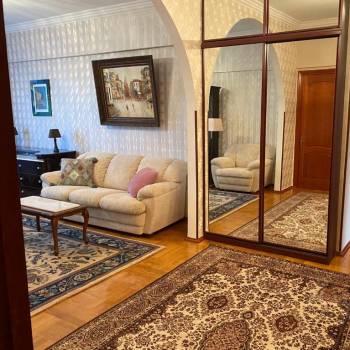 Сдается Многокомнатная квартира, 98 м²