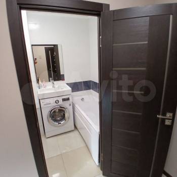 Продается 1-комнатная квартира, 40 м²