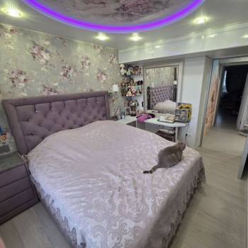 Продается 3-х комнатная квартира, 61 м²
