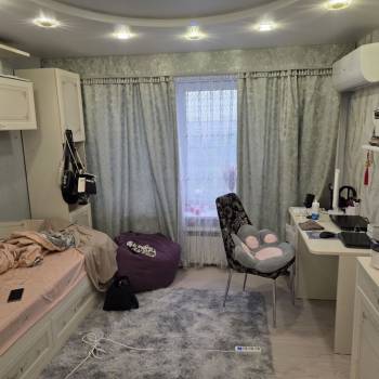 Продается 3-х комнатная квартира, 61 м²