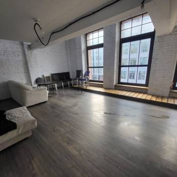 Продается 1-комнатная квартира, 60 м²