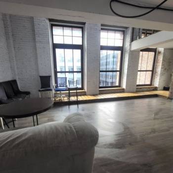 Продается 1-комнатная квартира, 60 м²