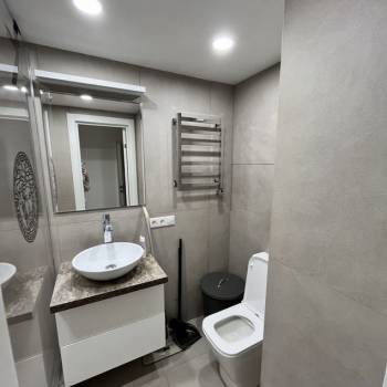 Сдается 1-комнатная квартира, 43 м²