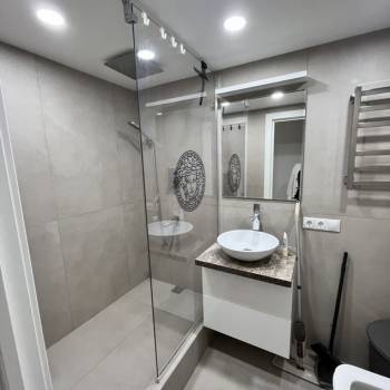 Сдается 1-комнатная квартира, 43 м²