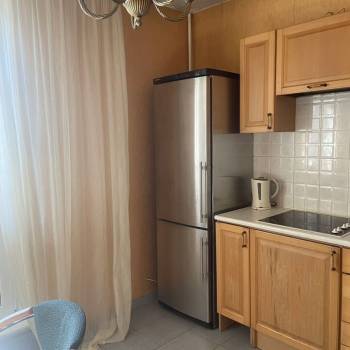 Сдается 1-комнатная квартира, 39 м²