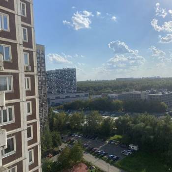 Сдается 1-комнатная квартира, 39 м²