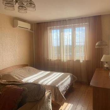 Сдается 1-комнатная квартира, 39 м²