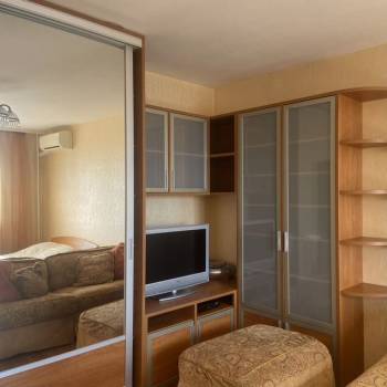Сдается 1-комнатная квартира, 39 м²