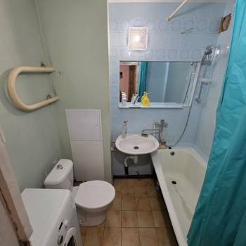 Сдается 1-комнатная квартира, 37 м²