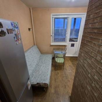Сдается 1-комнатная квартира, 37 м²