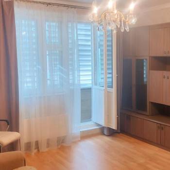 Сдается 1-комнатная квартира, 38 м²