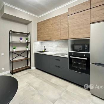 Сдается 1-комнатная квартира, 42 м²