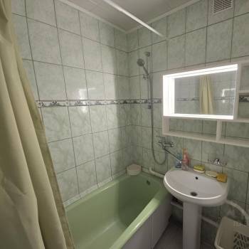 Сдается Многокомнатная квартира, 103 м²