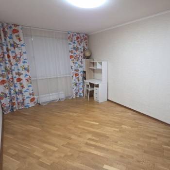 Сдается Многокомнатная квартира, 103 м²
