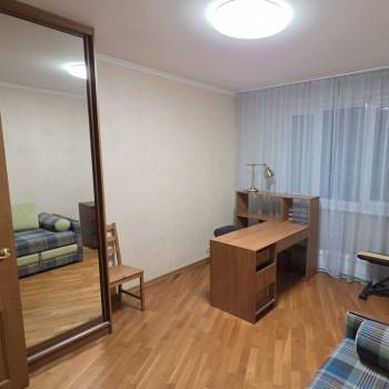 Сдается Многокомнатная квартира, 103 м²