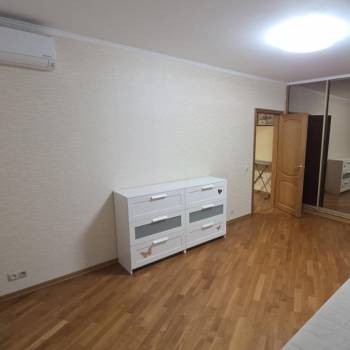Сдается Многокомнатная квартира, 103 м²
