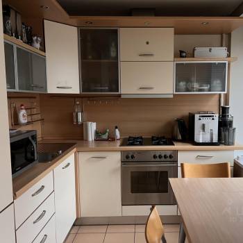 Продается 3-х комнатная квартира, 55 м²