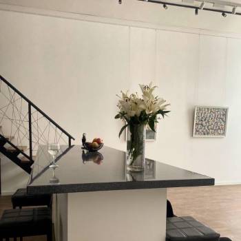 Сдается 2-х комнатная квартира, 104 м²