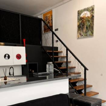 Сдается 2-х комнатная квартира, 104 м²