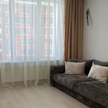 Сдается 1-комнатная квартира, 40 м²