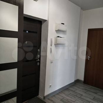 Сдается 2-х комнатная квартира, 60 м²