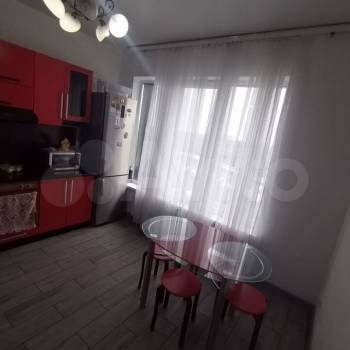 Сдается 2-х комнатная квартира, 60 м²