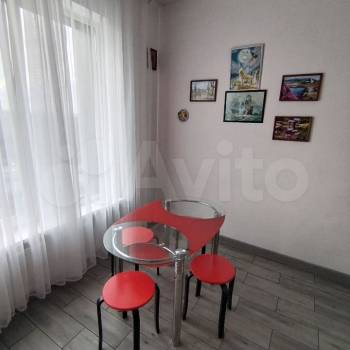 Сдается 2-х комнатная квартира, 60 м²