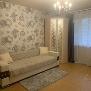 Сдается 1-комнатная квартира, 39 м²