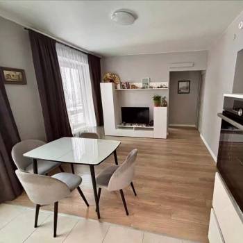 Продается 2-х комнатная квартира, 54 м²