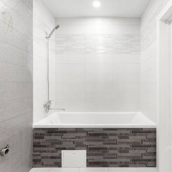 Продается 2-х комнатная квартира, 57 м²
