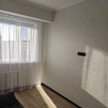 Сдается Многокомнатная квартира, 60 м²
