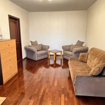 Сдается 1-комнатная квартира, 40 м²