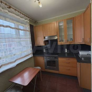 Сдается 1-комнатная квартира, 40 м²