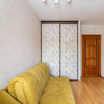 Продается 3-х комнатная квартира, 56,5 м²