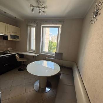 Продается 2-х комнатная квартира, 55 м²