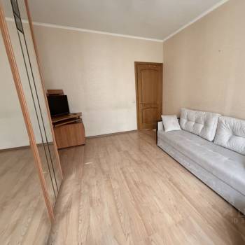 Сдается 2-х комнатная квартира, 42 м²
