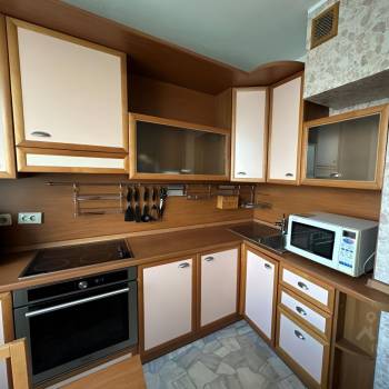 Продается 2-х комнатная квартира, 60 м²