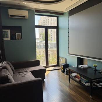 Сдается 1-комнатная квартира, 44 м²