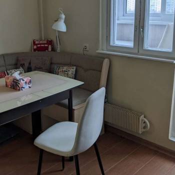 Сдается 1-комнатная квартира, 38 м²